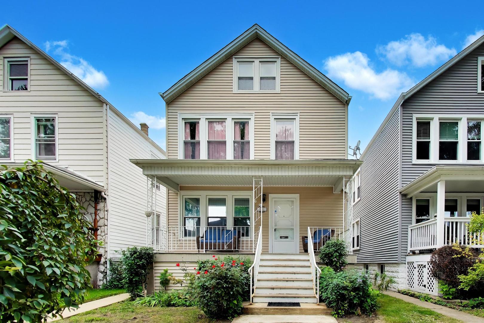 4132 N Maplewood Avenue Property Photo 1