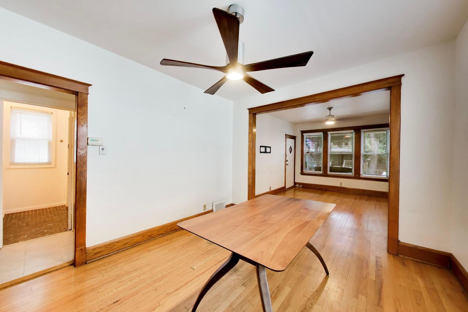 4132 N Maplewood Avenue Property Photo 7