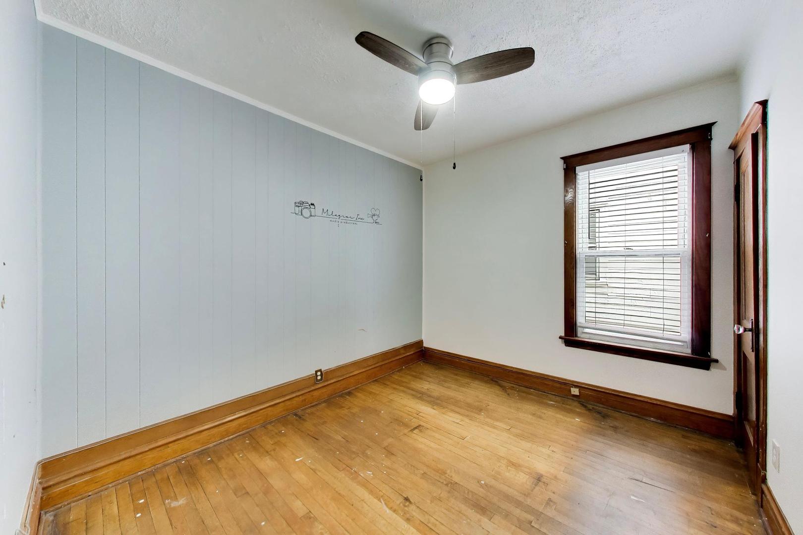 4132 N Maplewood Avenue Property Photo 17