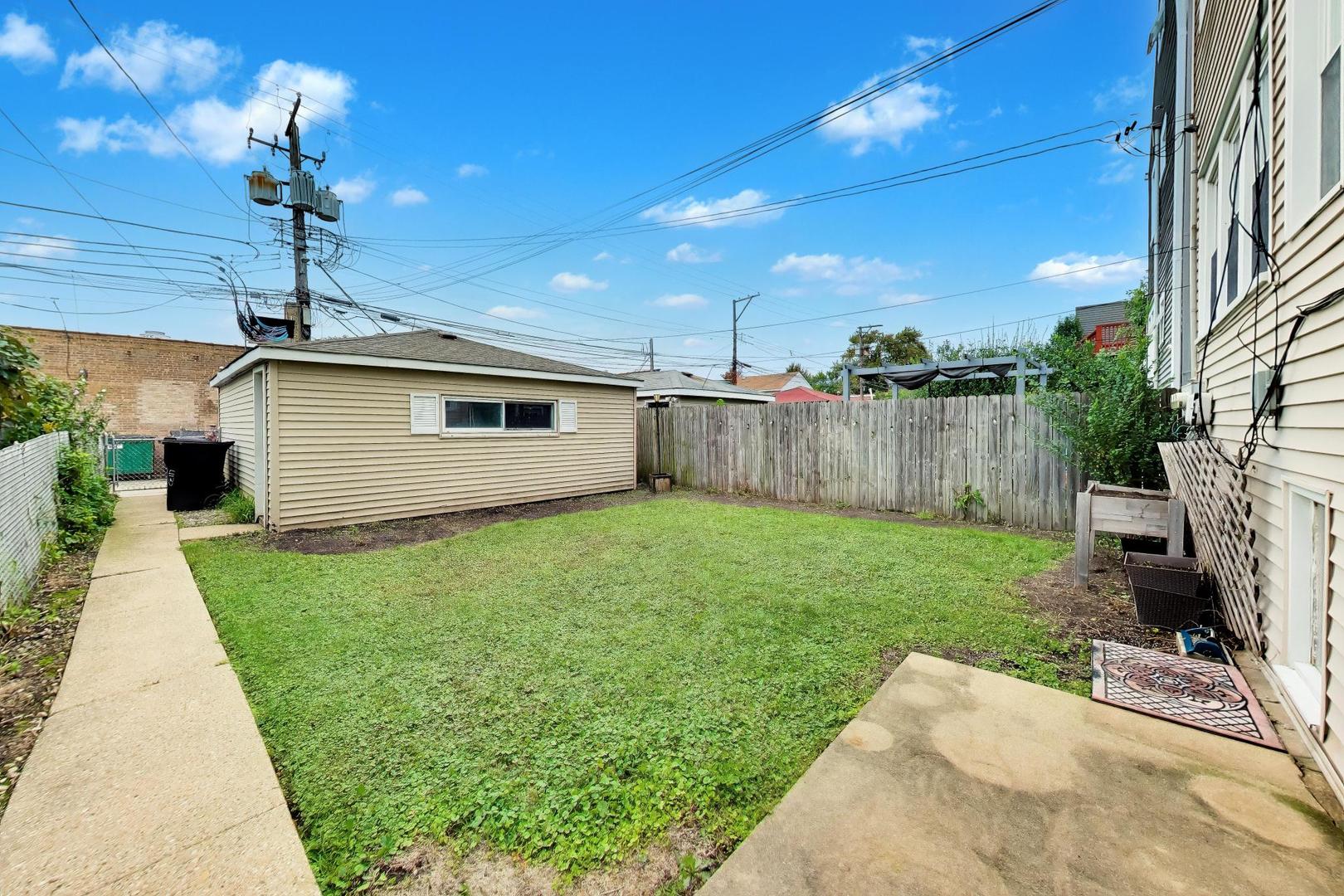 4132 N Maplewood Avenue Property Photo 46