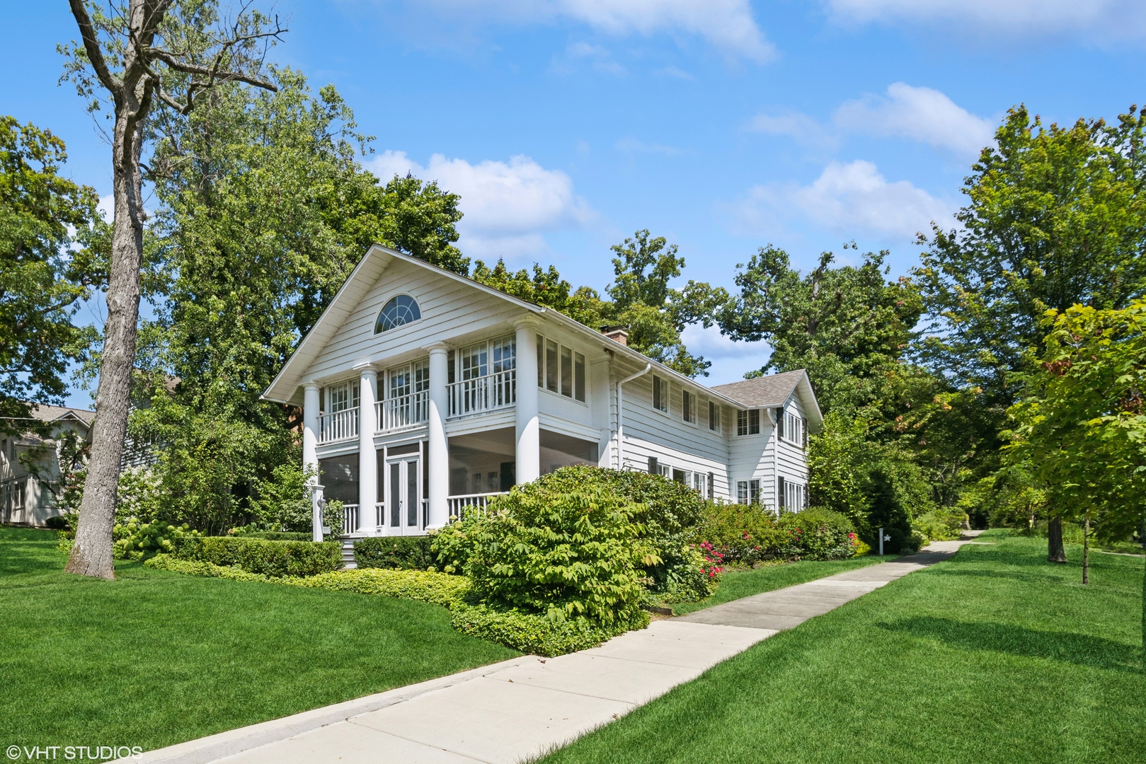 457 Grove Street Property Photo 1