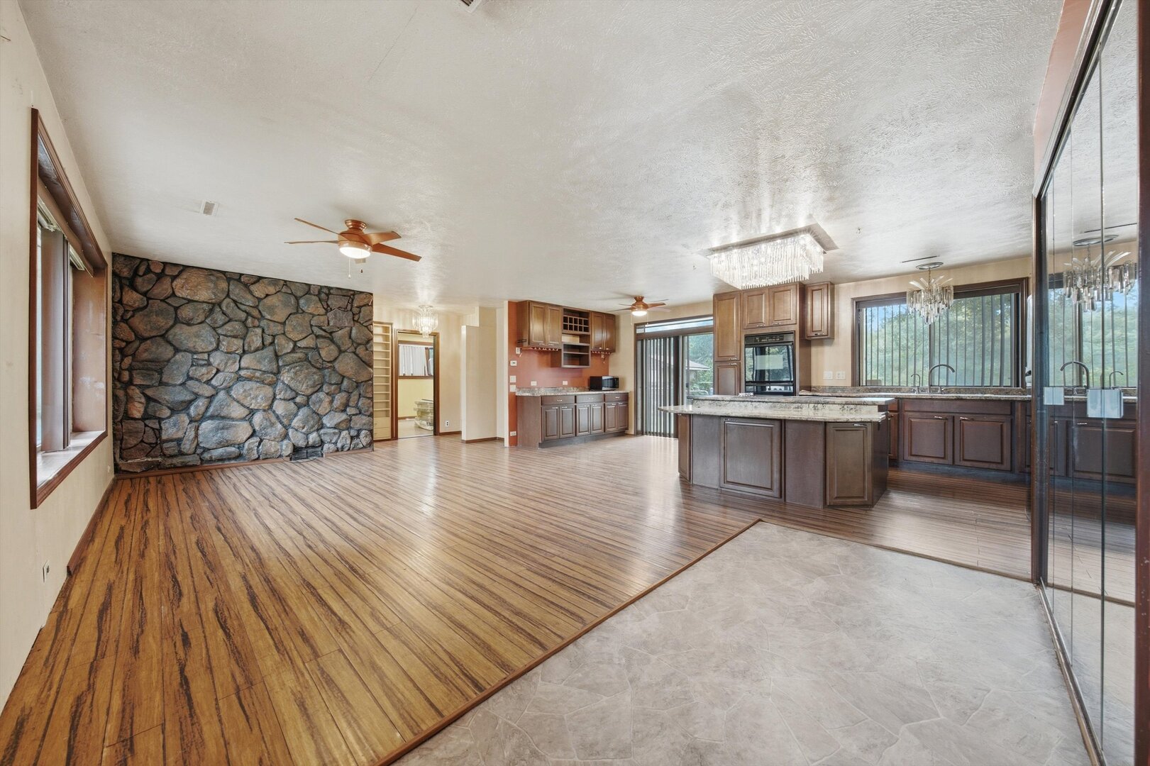 20731 Gardner Avenue Property Photo 3