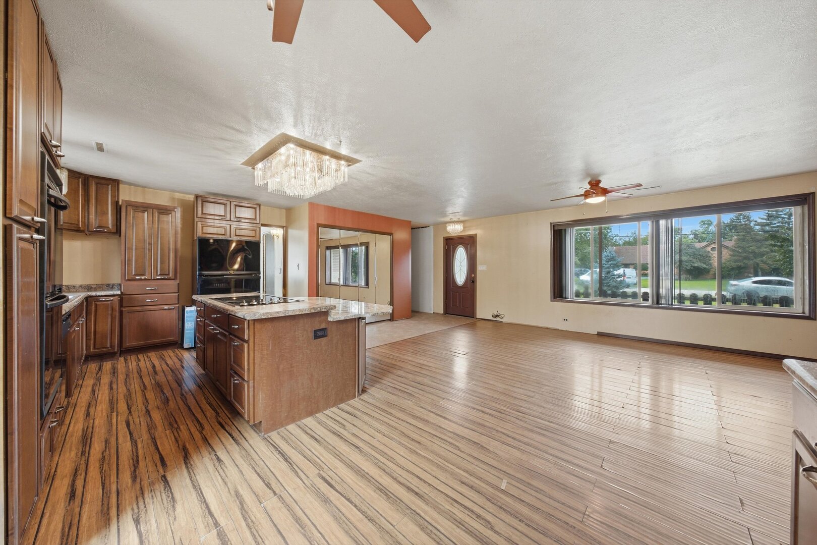 20731 Gardner Avenue Property Photo 4
