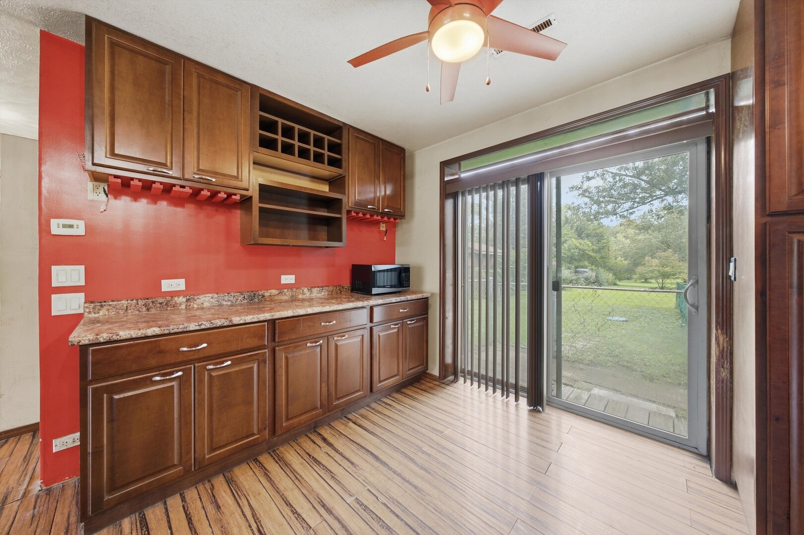 20731 Gardner Avenue Property Photo 9