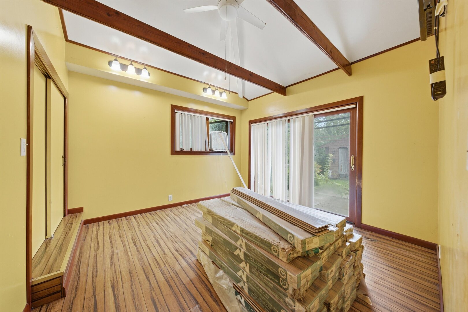 20731 Gardner Avenue Property Photo 14