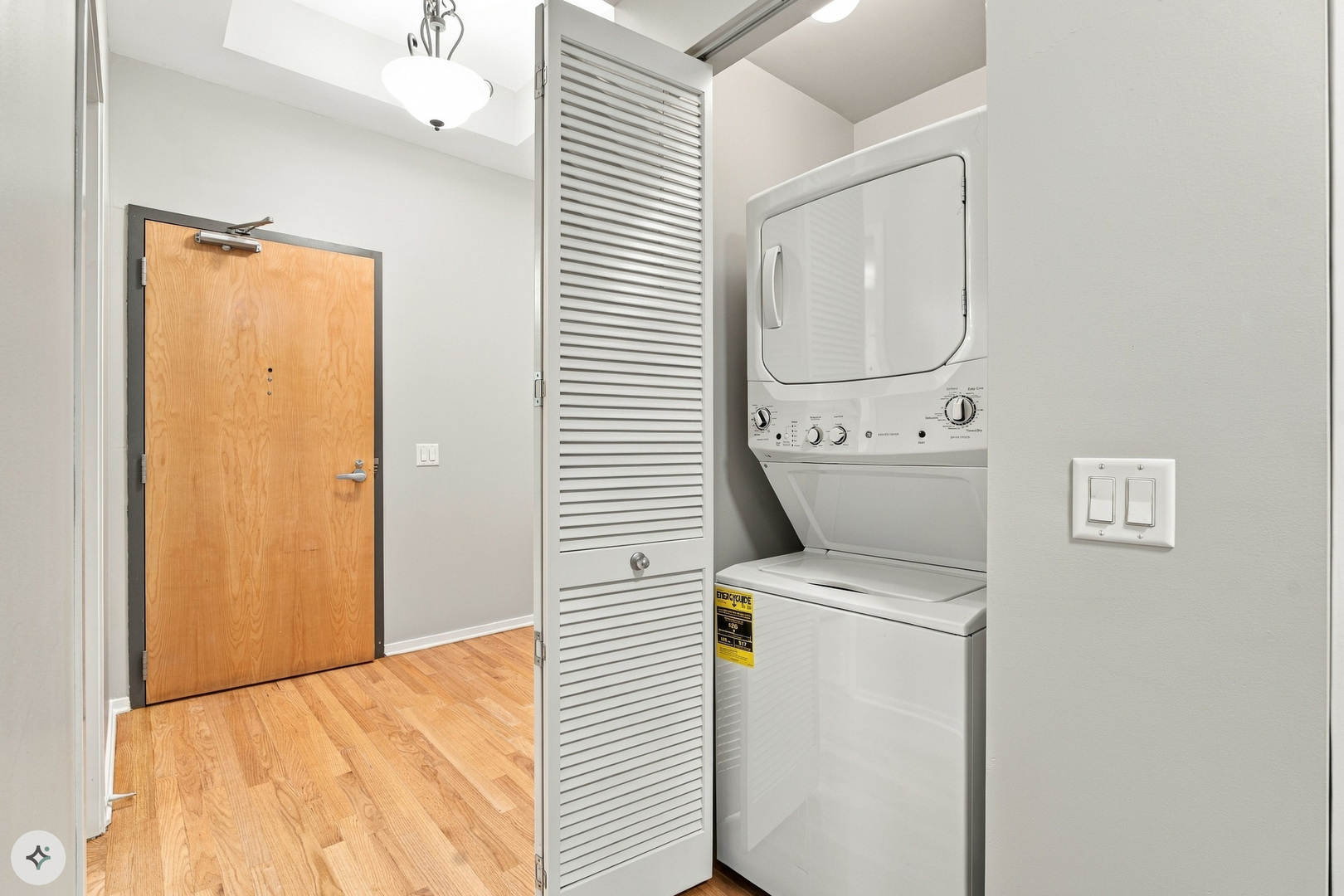 1201 W Adams Street 510 Property Photo 12