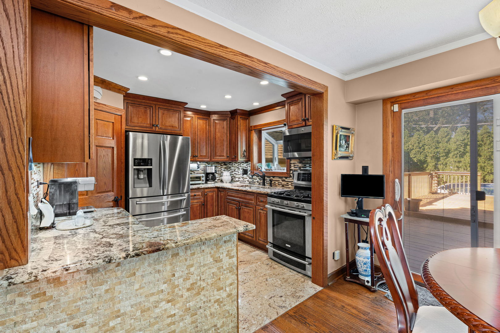 9138 Belleforte Avenue Property Photo 17