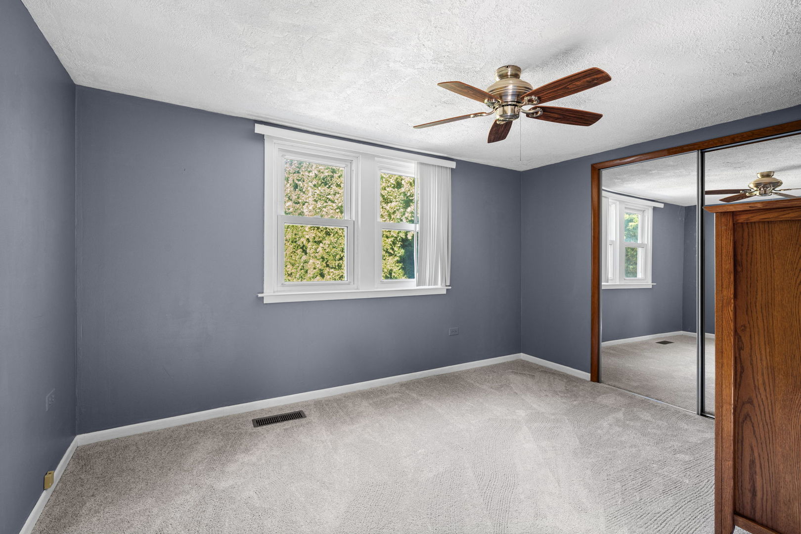9138 Belleforte Avenue Property Photo 23