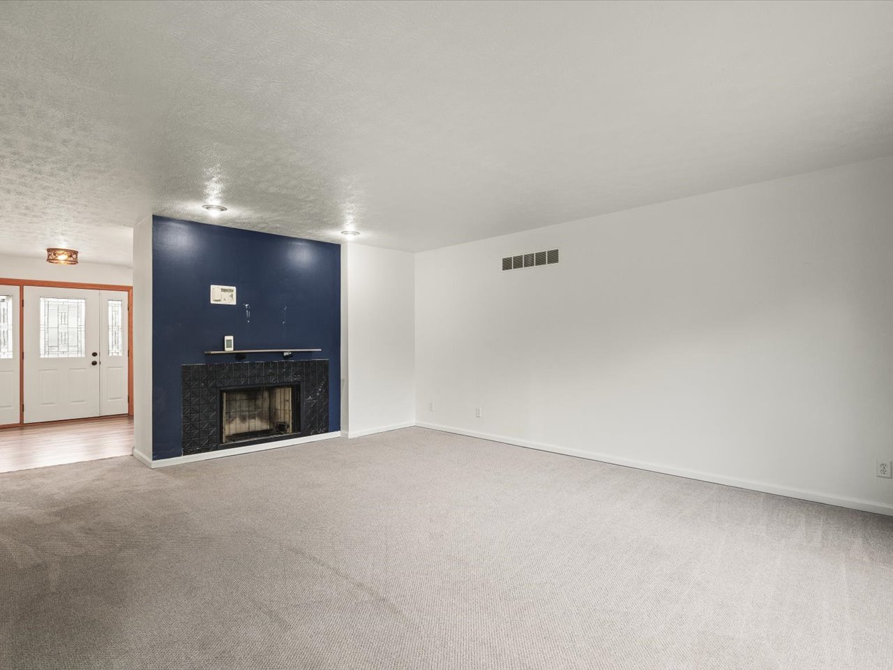6022 Fireside Drive Property Photo 7