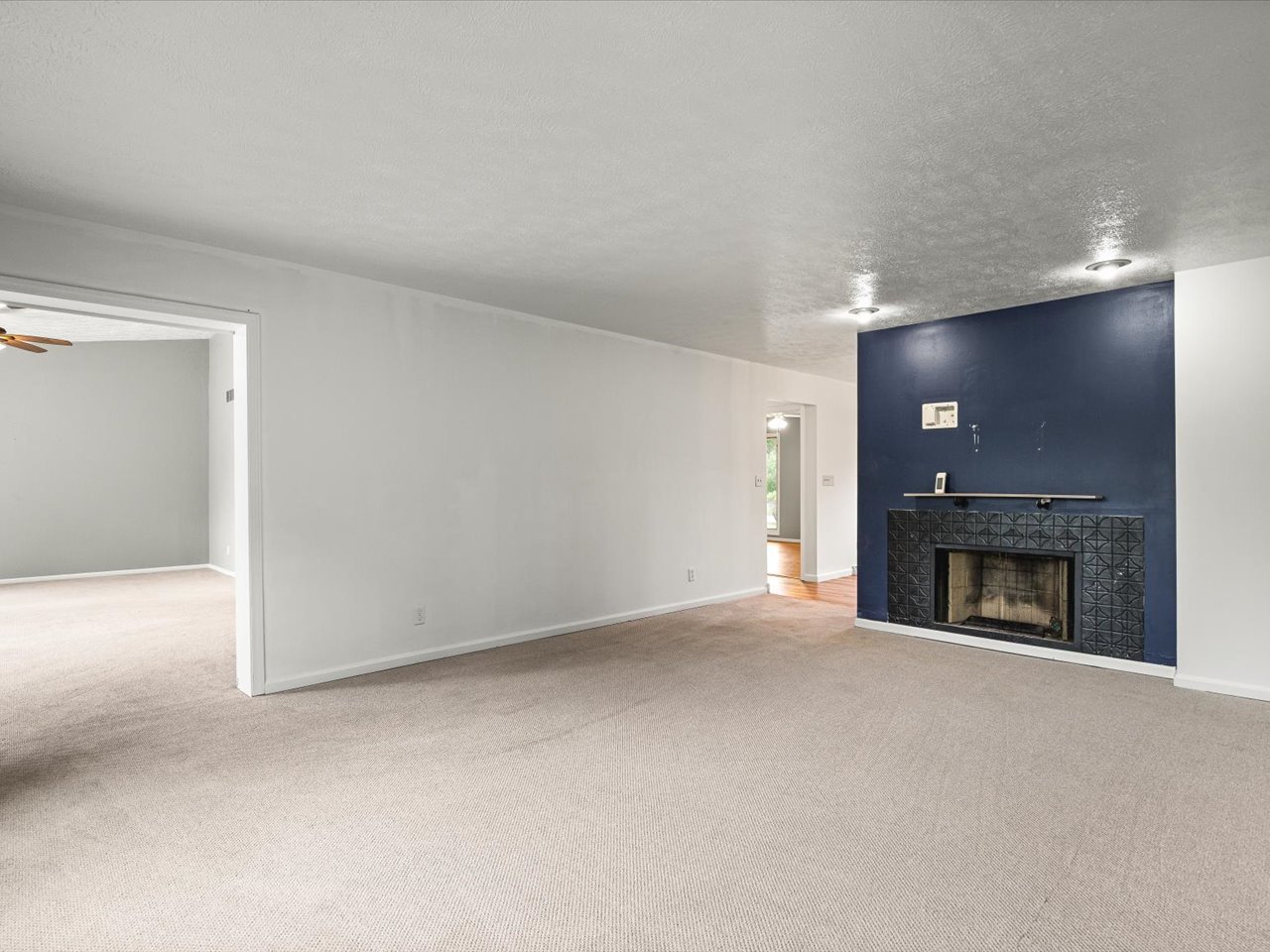 6022 Fireside Drive Property Photo 8