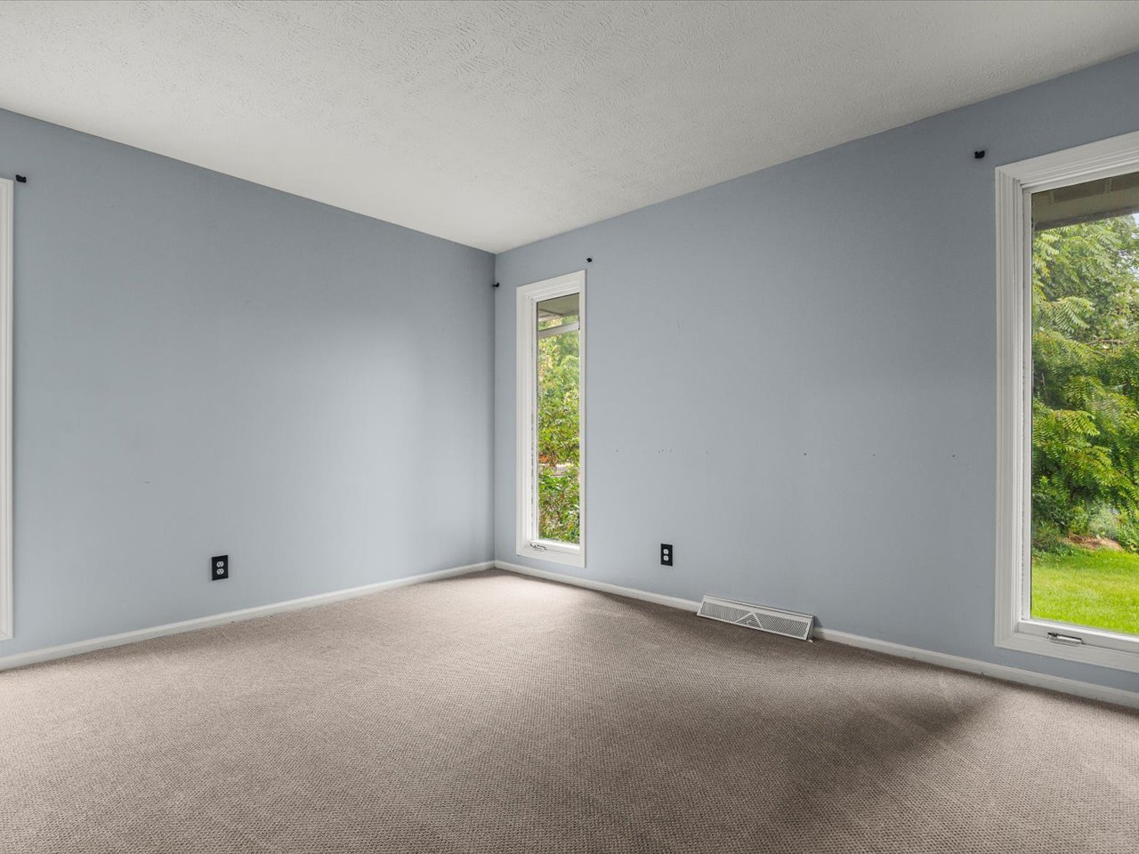 6022 Fireside Drive Property Photo 23