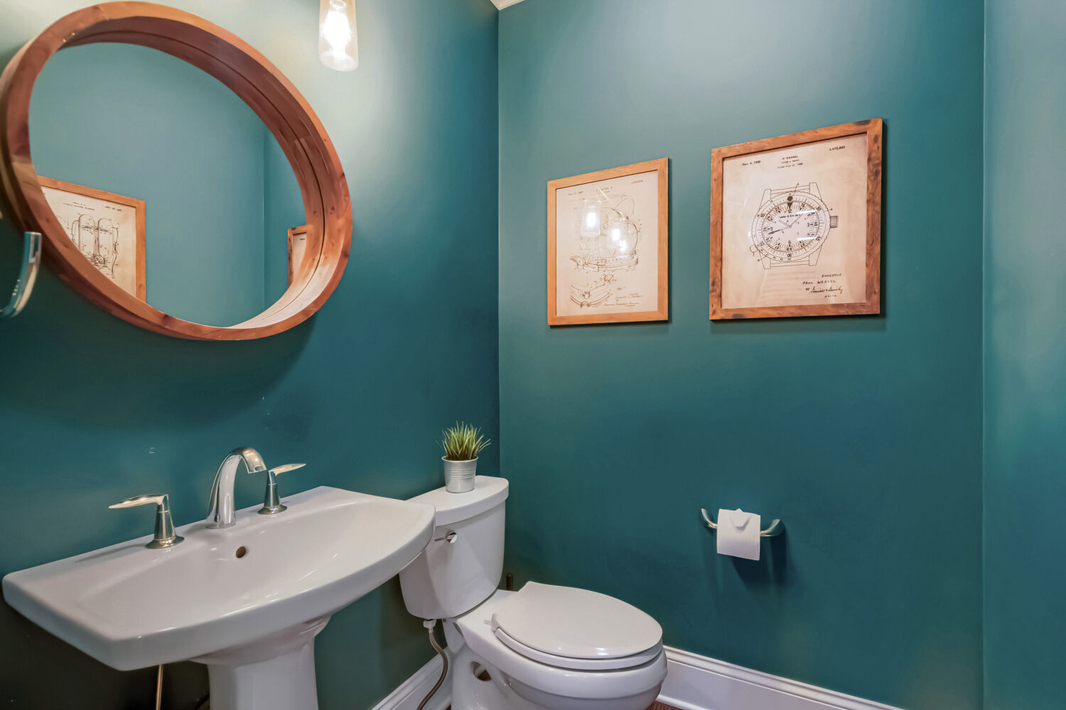 1074 Suffolk Court Property Photo 12