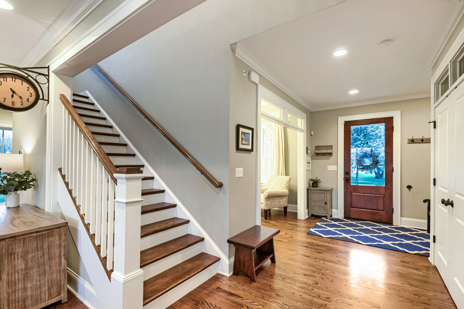 1074 Suffolk Court Property Photo 13