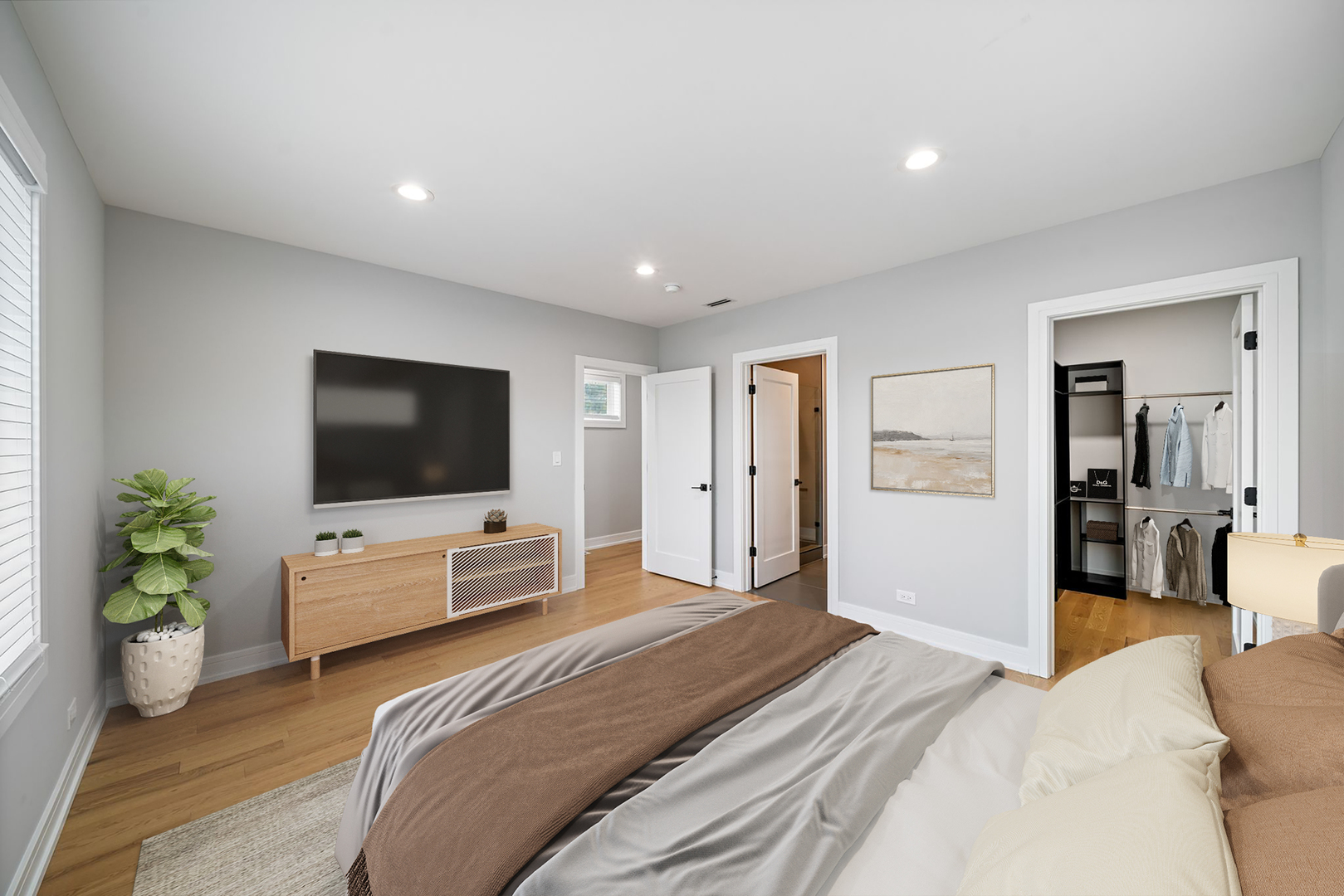 932 N Trumbull Avenue Property Photo 15