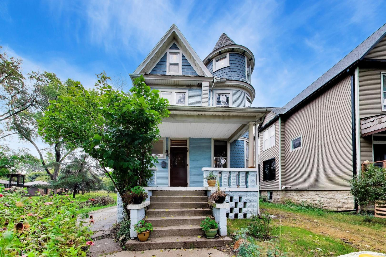 3841 Woodside Avenue Property Photo 1
