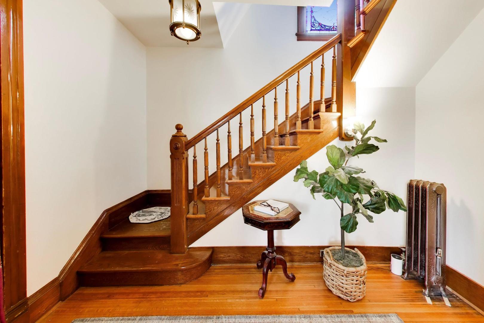3841 Woodside Avenue Property Photo 4