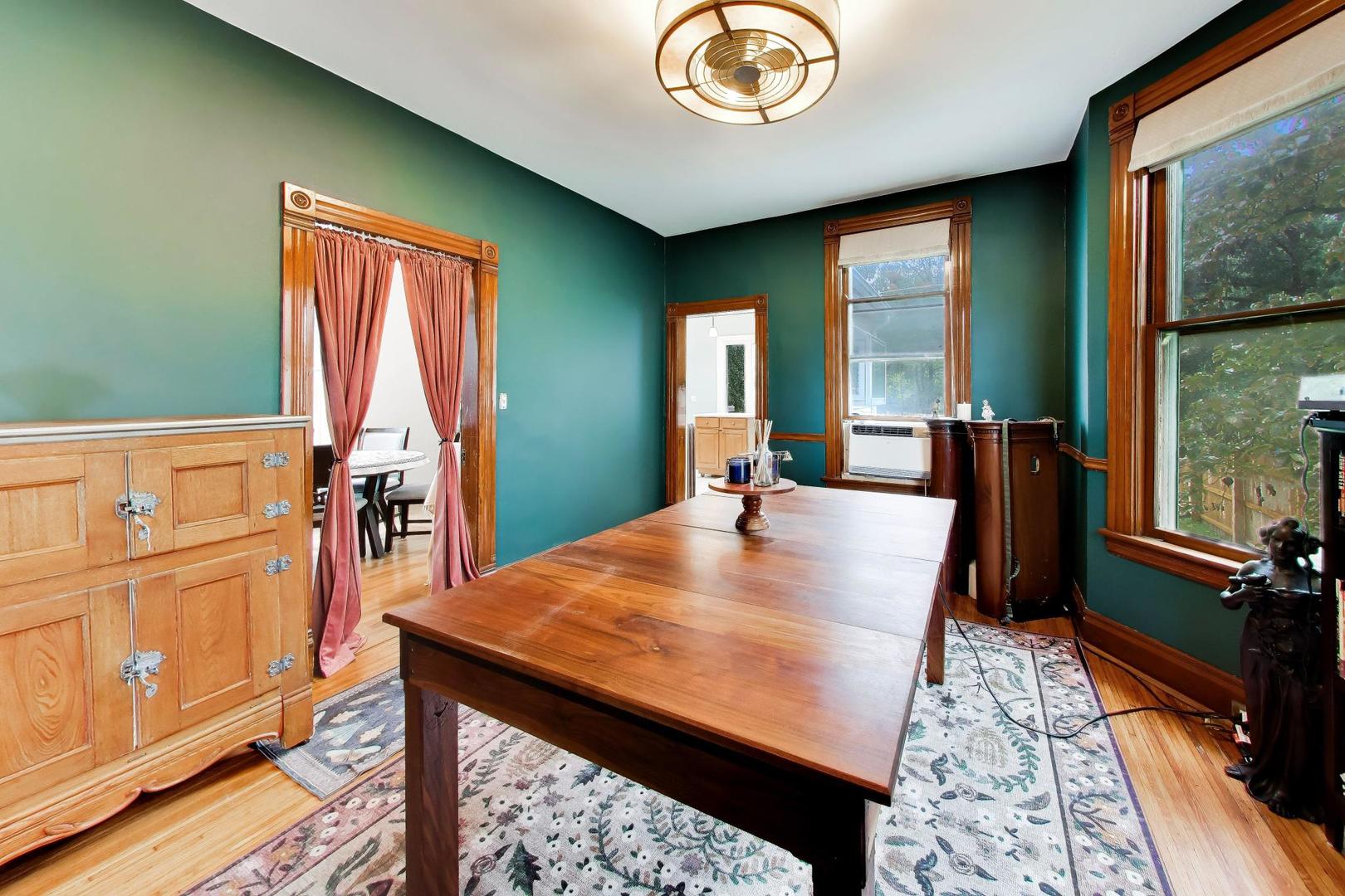 3841 Woodside Avenue Property Photo 8