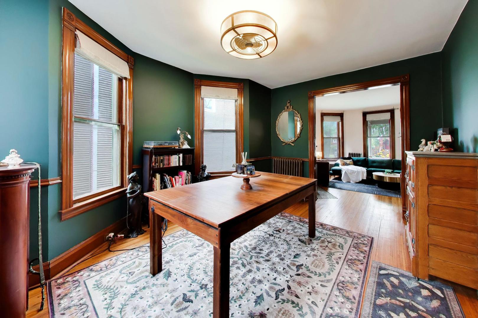 3841 Woodside Avenue Property Photo 9
