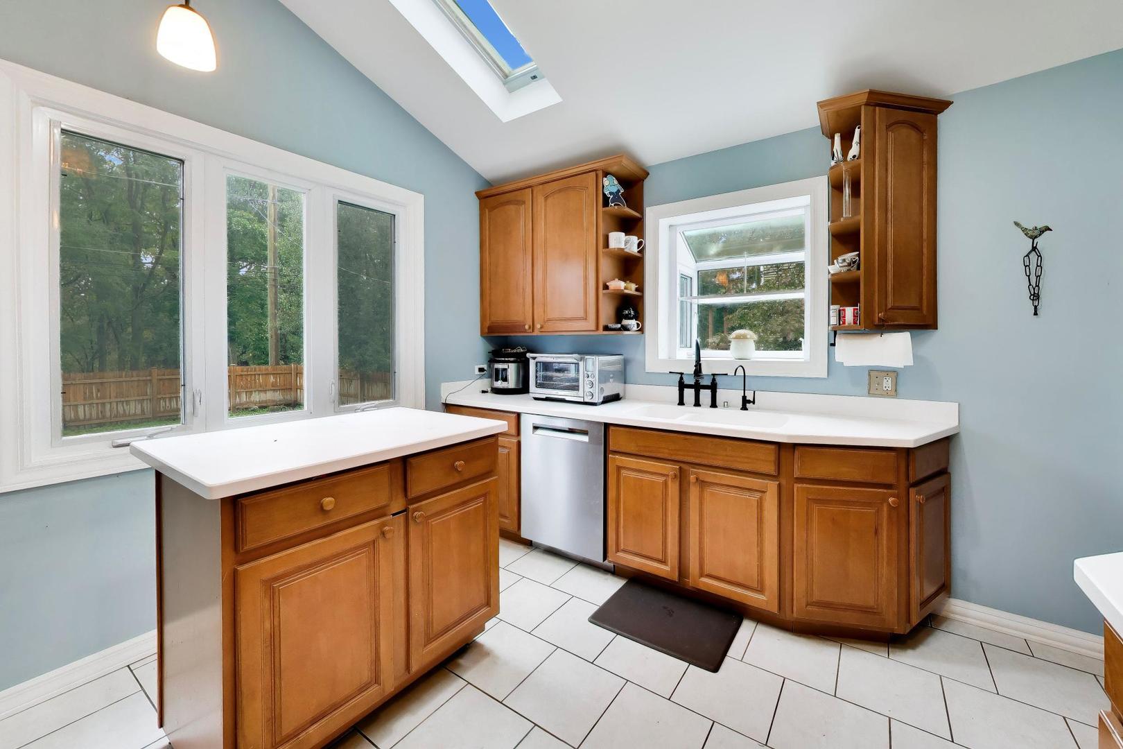 3841 Woodside Avenue Property Photo 12