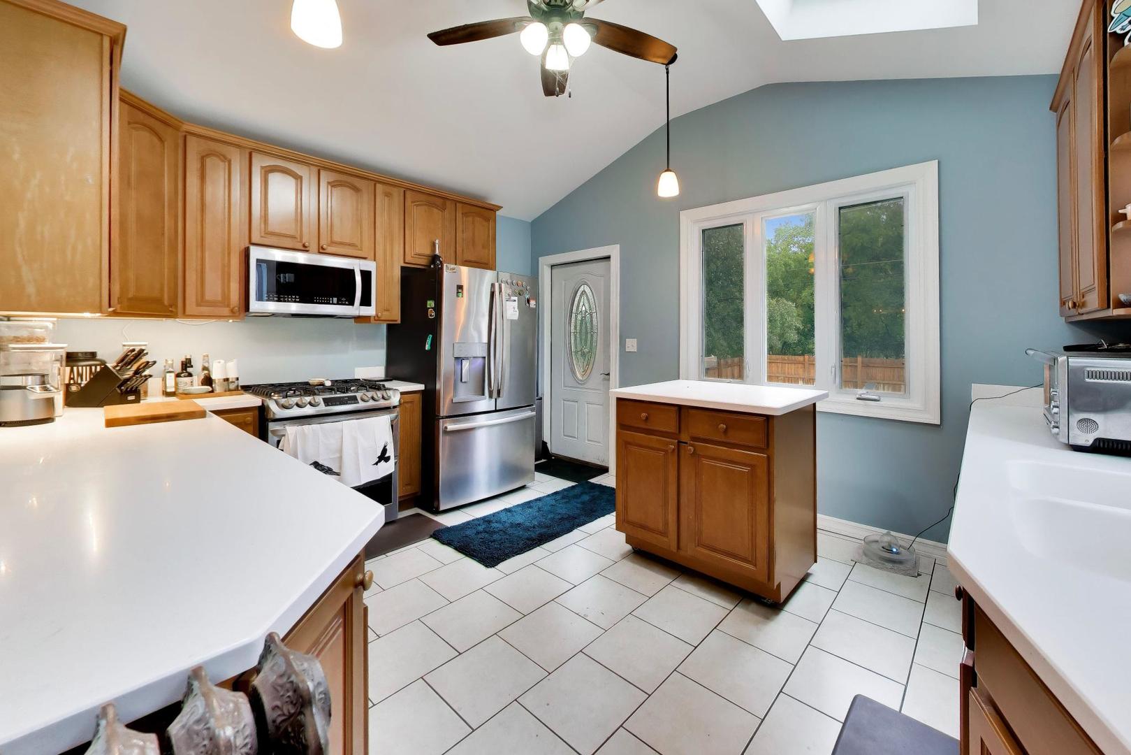 3841 Woodside Avenue Property Photo 13