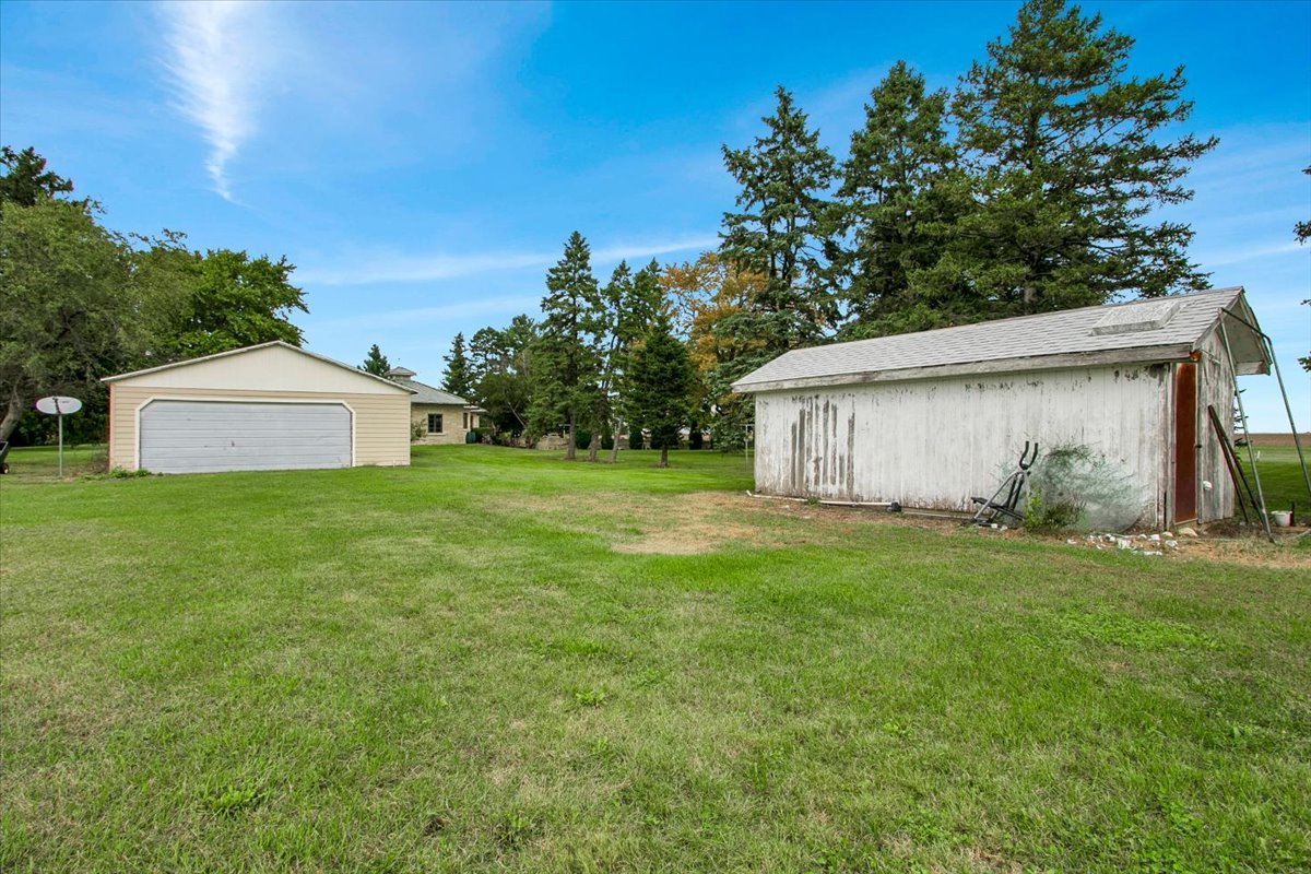 3255 E 12th Road Property Photo 31