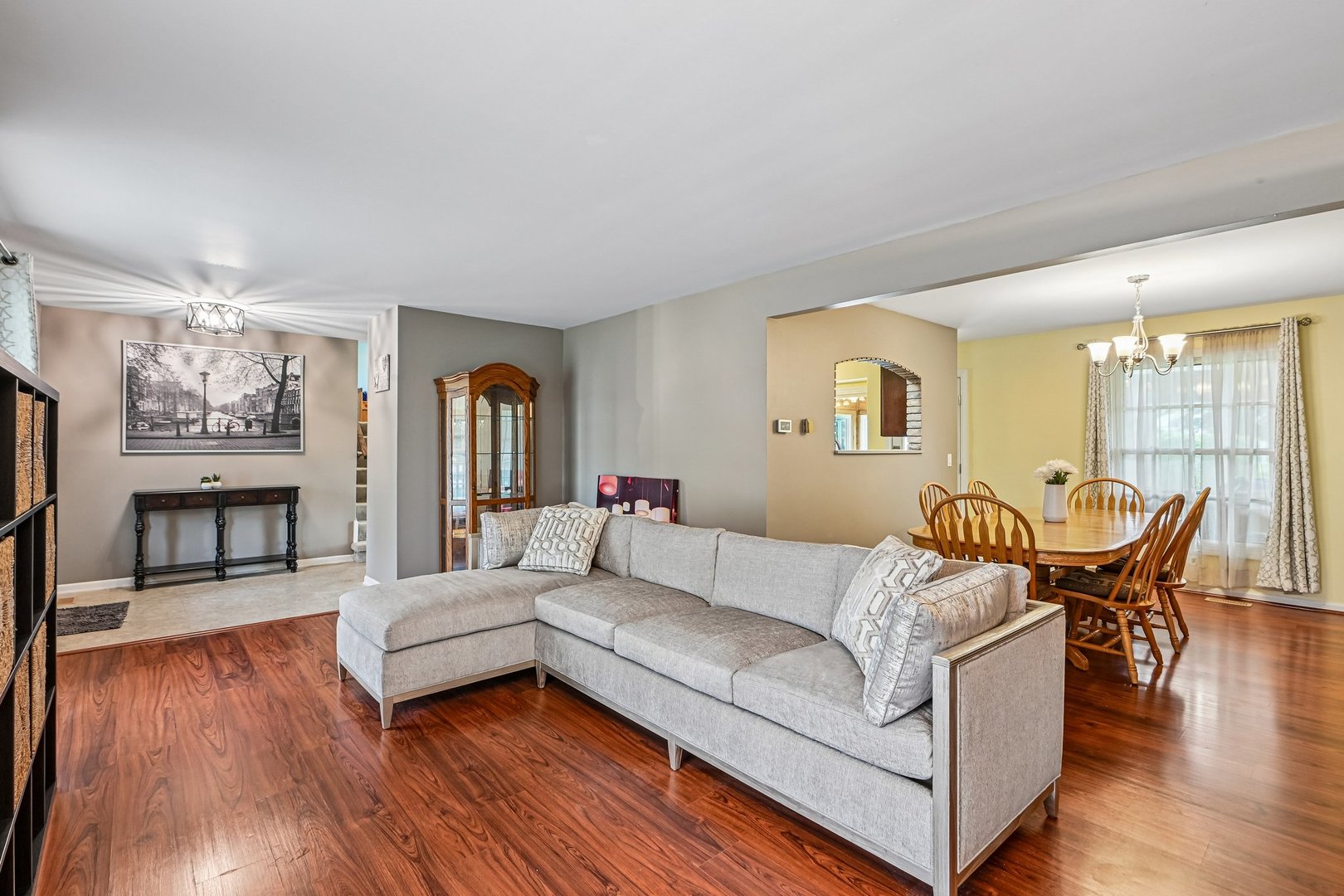 1146 Blackhawk Court Property Photo 4