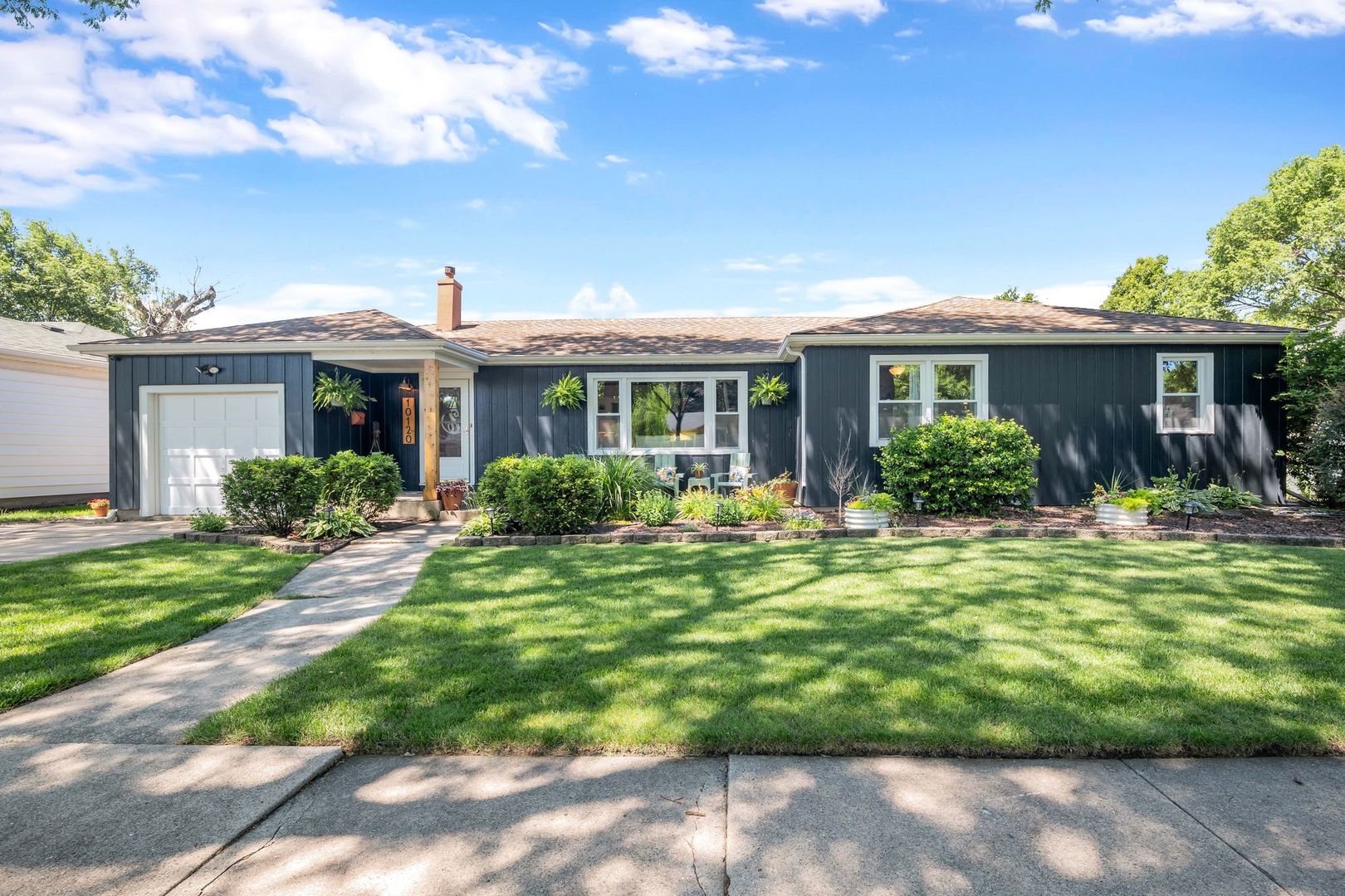 10120 S Kolin Avenue Property Photo 1
