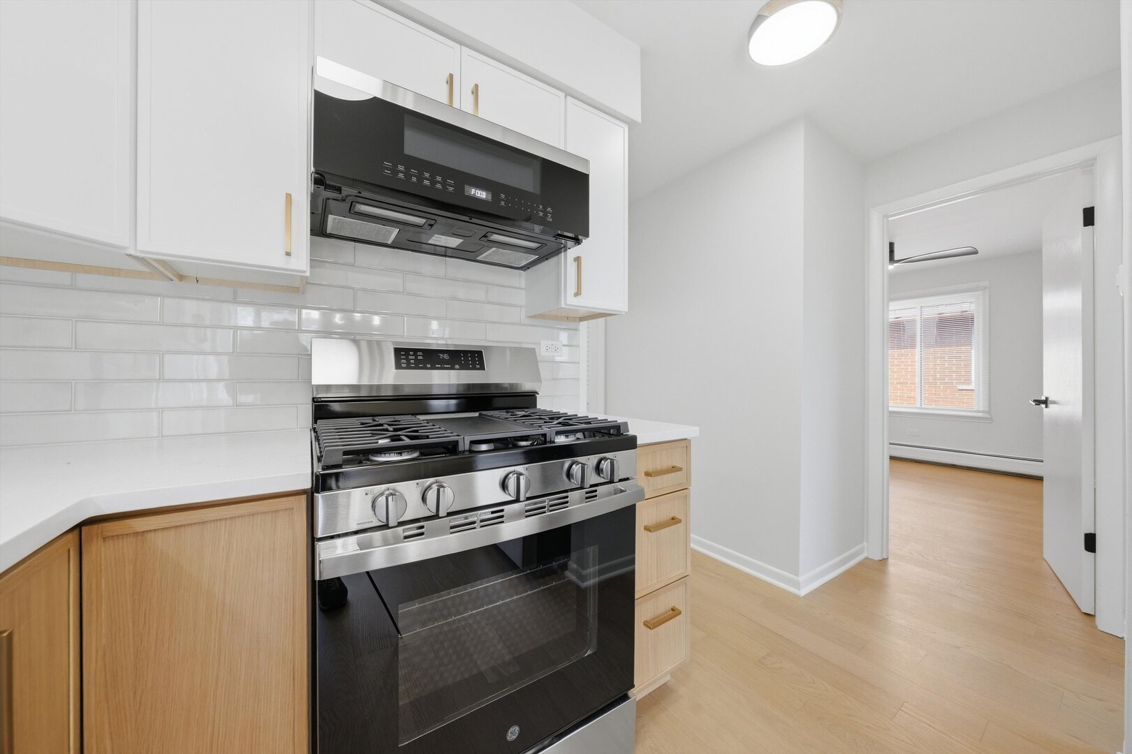 10851 S Keating Avenue 3b Property Photo 16
