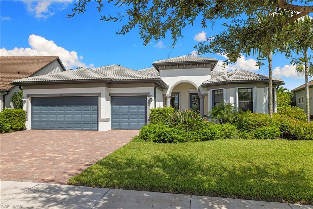 6907 Cocoplum Street Property Photo 4