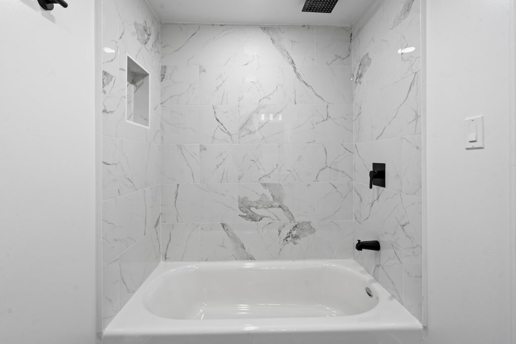 5110 W 31st Place Property Photo 14