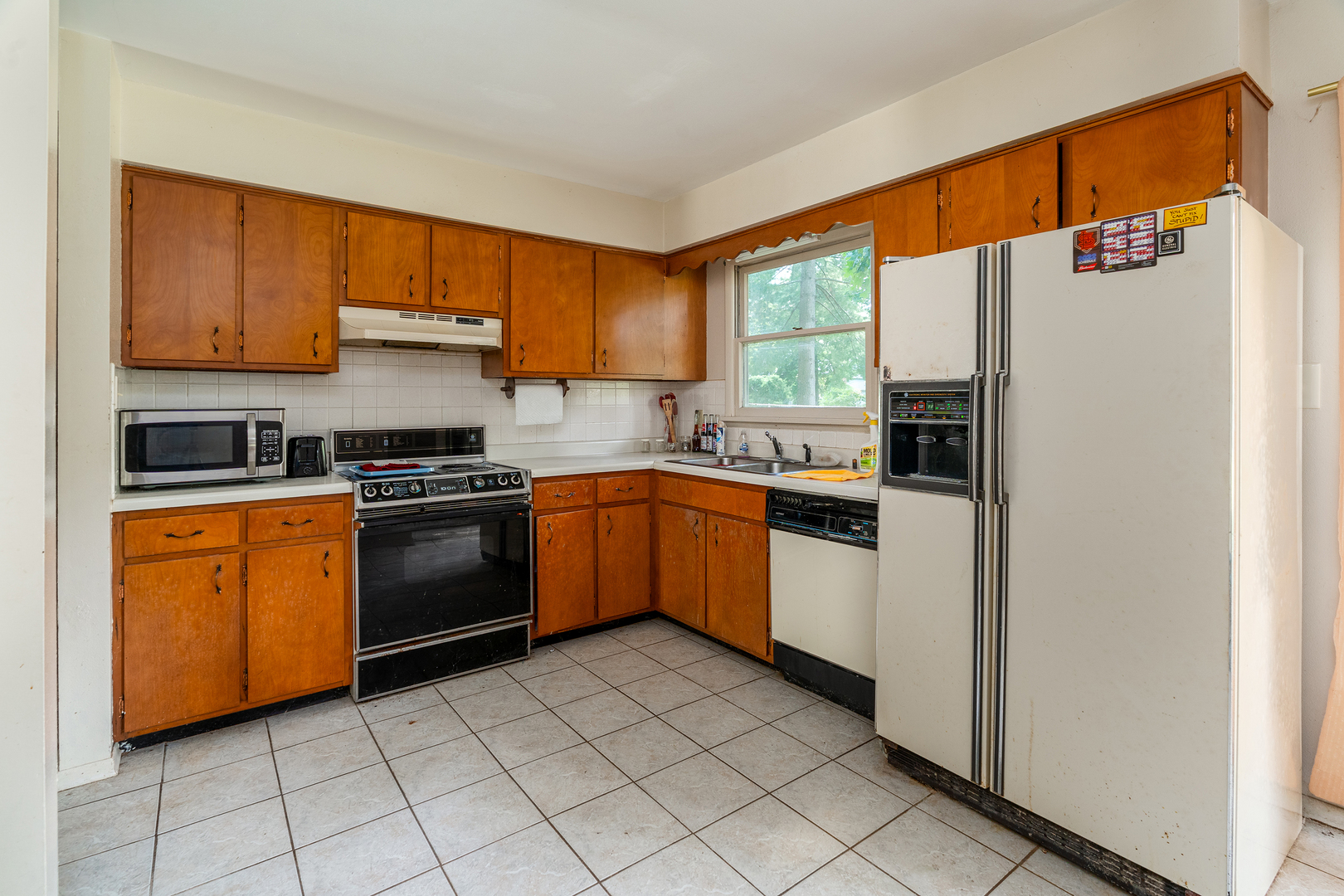 1815 W Freeman Street Property Photo 9