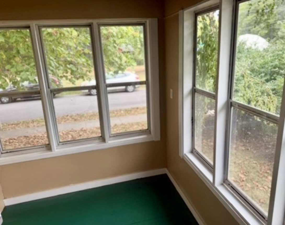 500 S Forest Avenue Property Photo 12