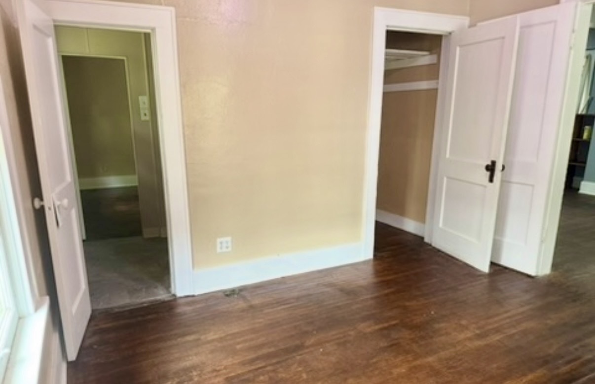 500 S Forest Avenue Property Photo 19