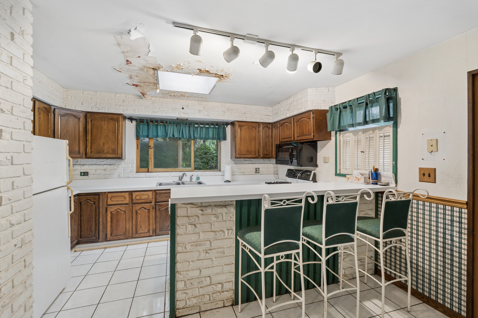 9041 Maple Avenue Property Photo 10