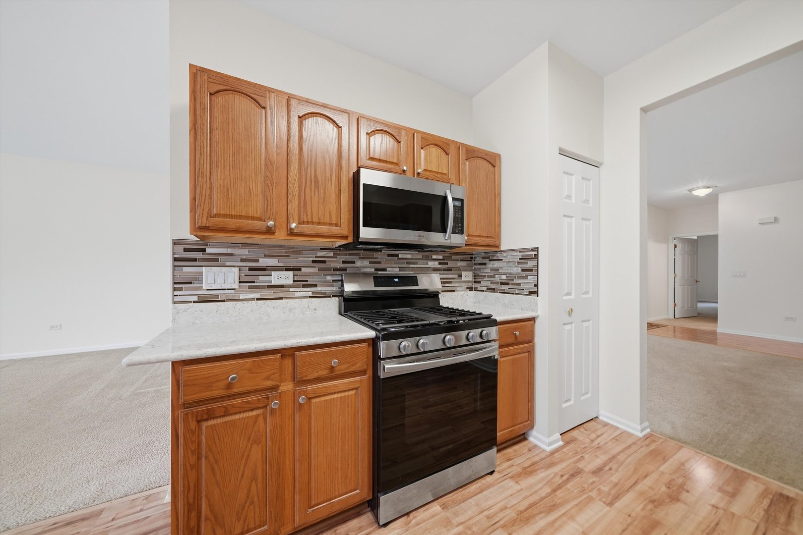 21240 Windsor Lake Lane Property Photo 9