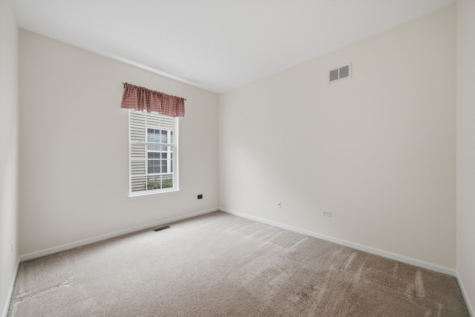 21240 Windsor Lake Lane Property Photo 24