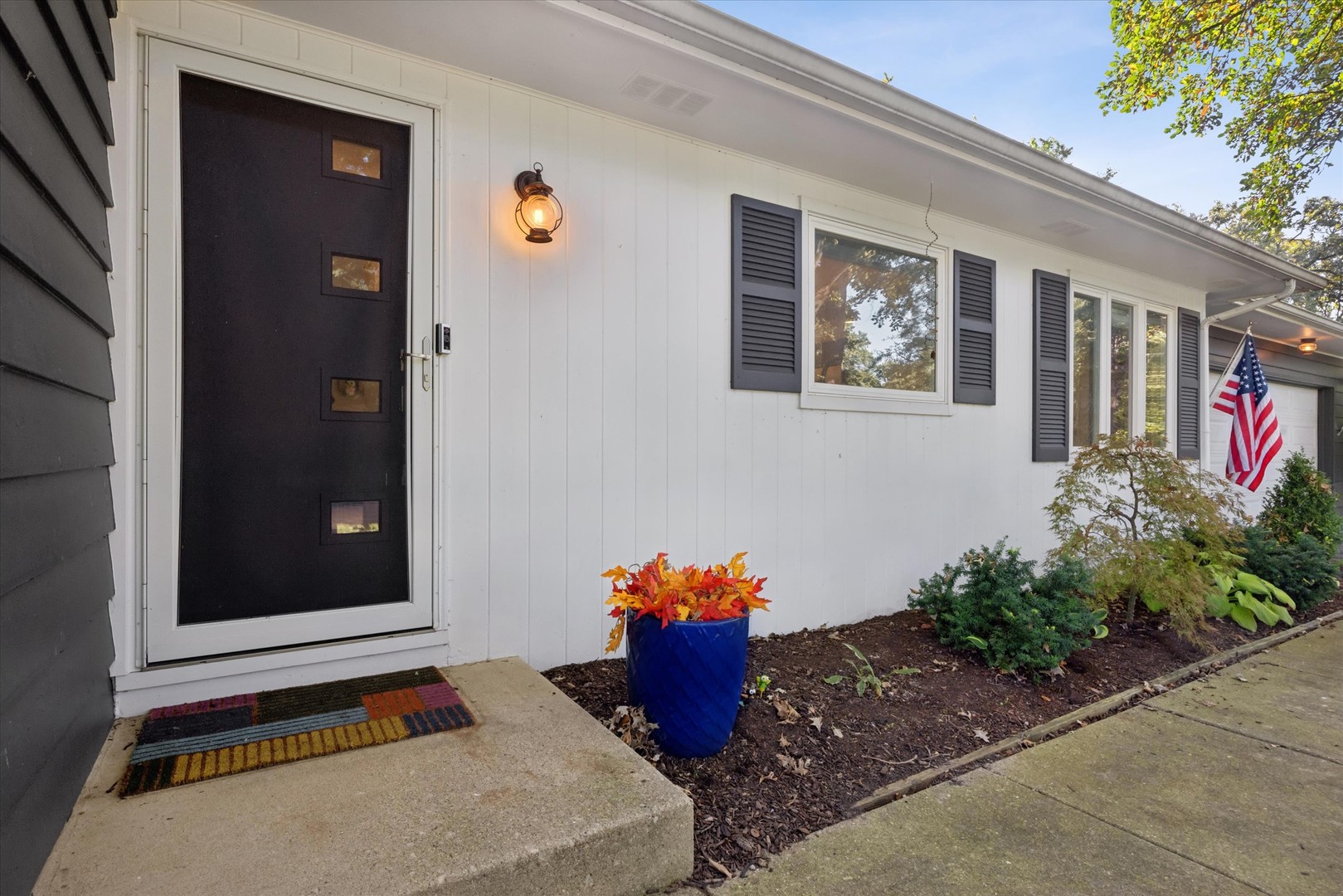 8s263 College Road Property Photo 2
