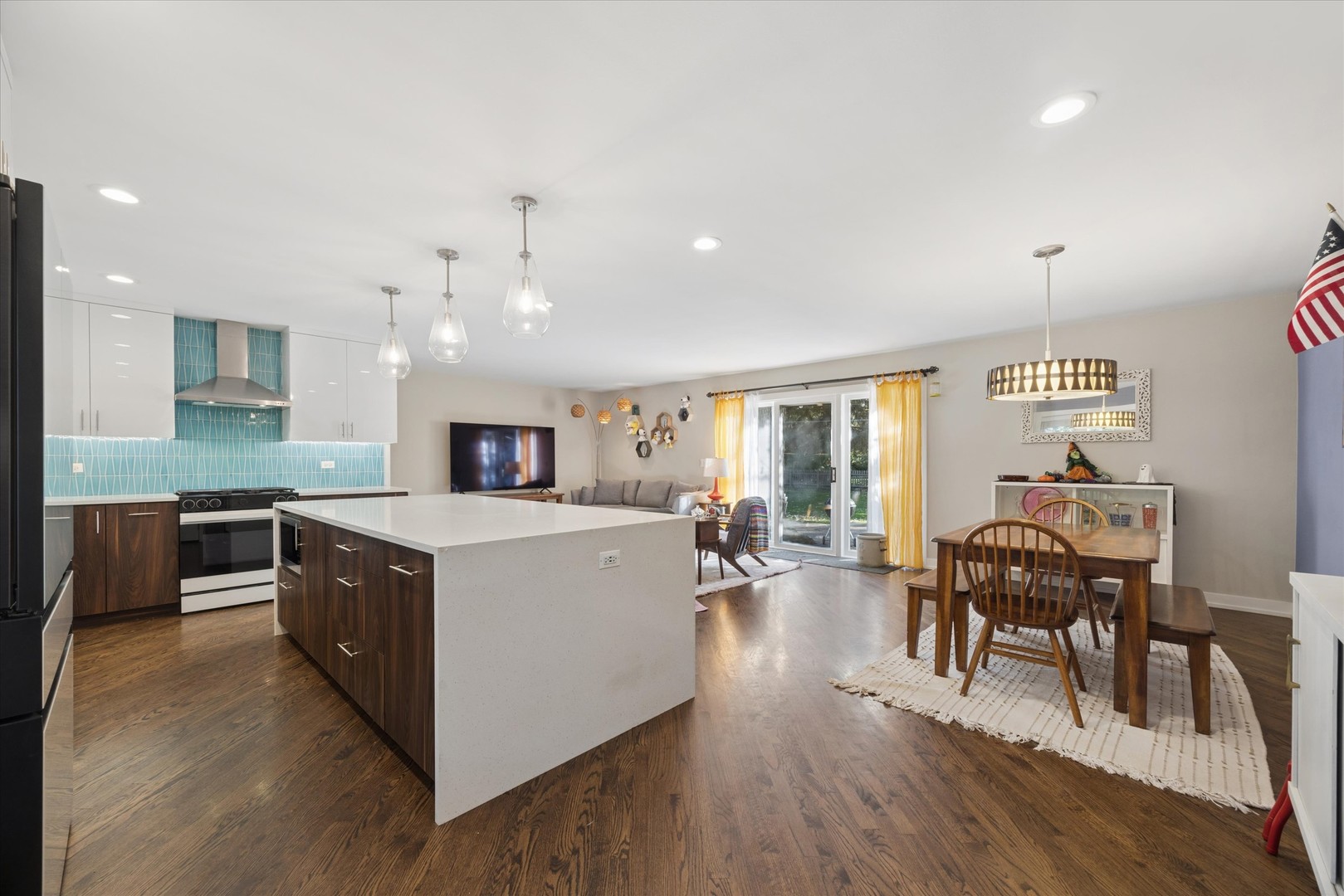 8s263 College Road Property Photo 3