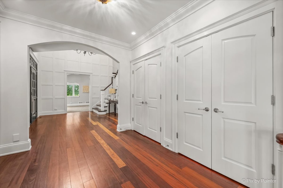 202 N Queen Anne Road Property Photo 8