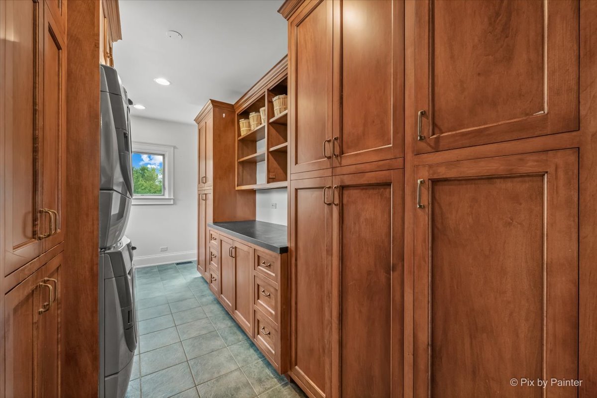 202 N Queen Anne Road Property Photo 31