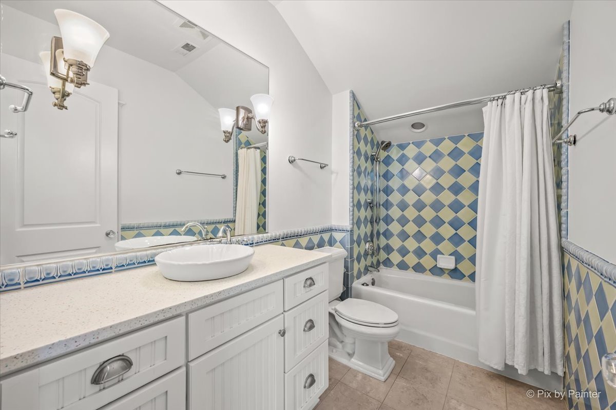 202 N Queen Anne Road Property Photo 47