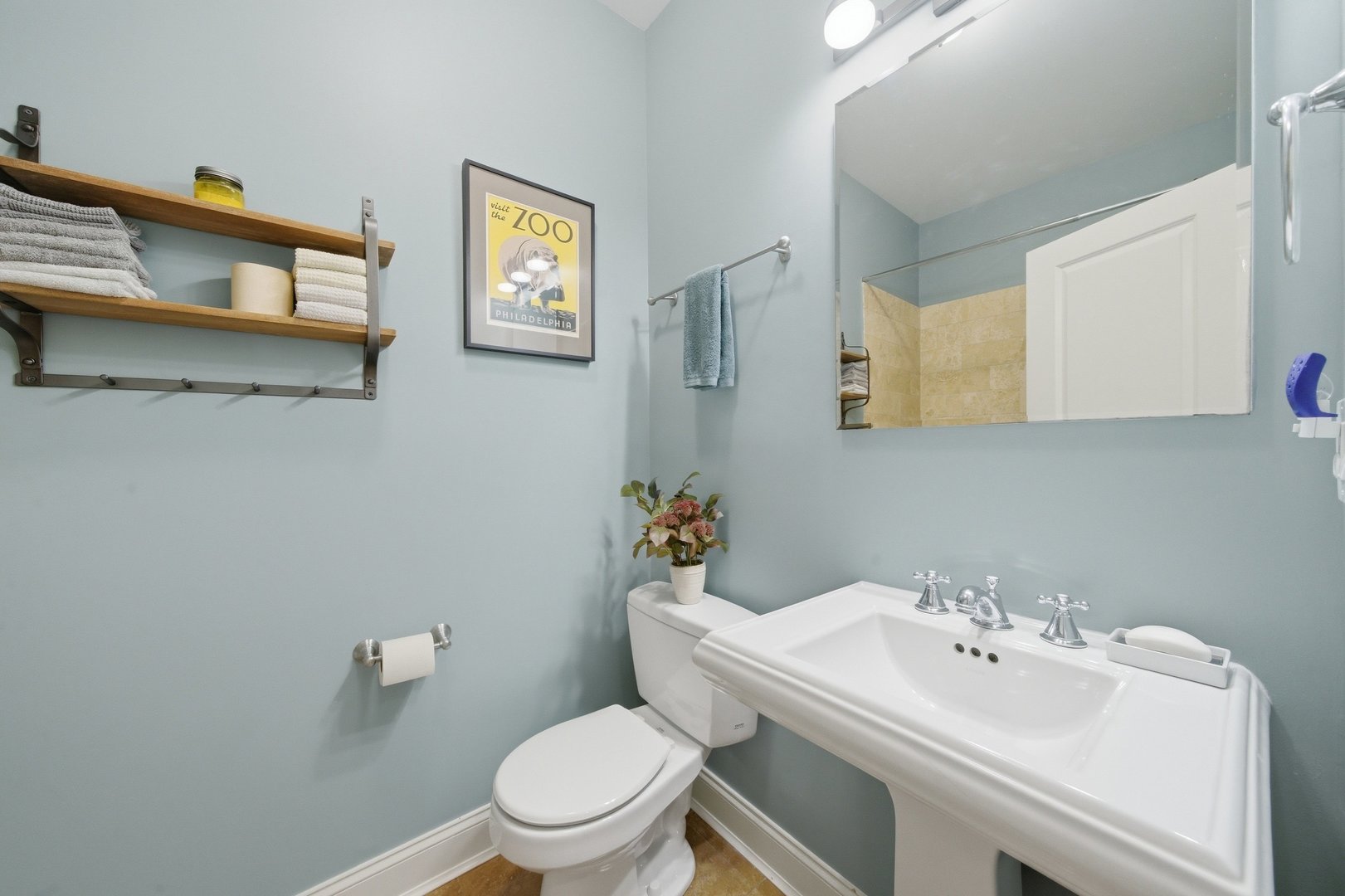 5357 N Paulina Street 2 Property Photo 14