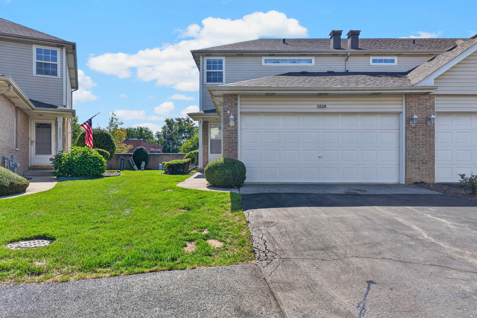 5229 W Mint Julip Drive Property Photo 2