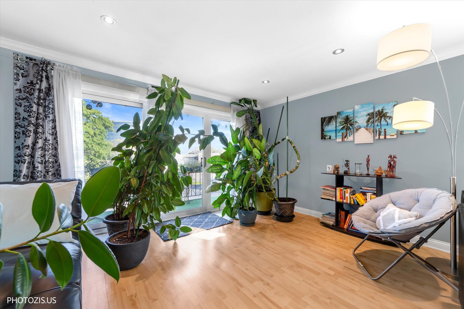 1025 S Fernandez Avenue 2d Property Photo 13