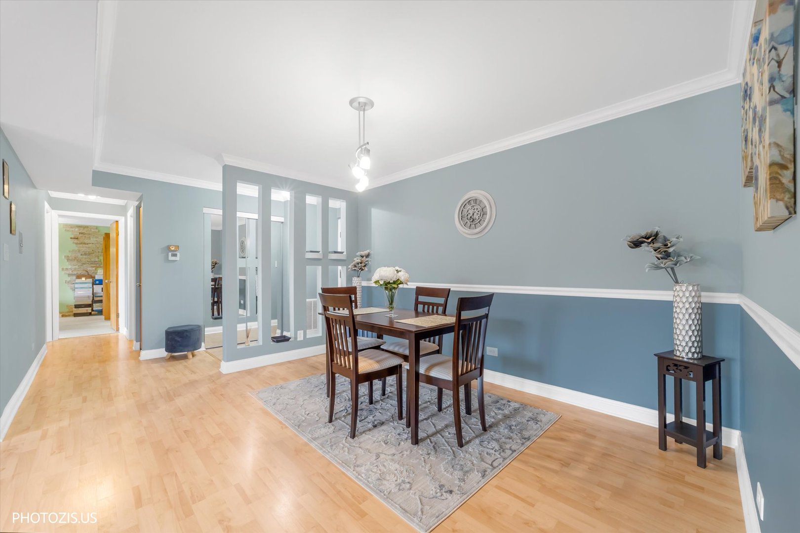 1025 S Fernandez Avenue 2d Property Photo 17
