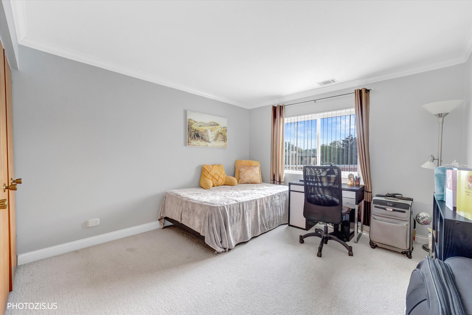 1025 S Fernandez Avenue 2d Property Photo 18