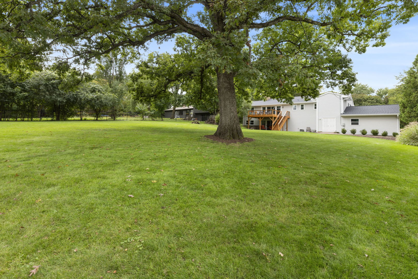 716 Woodland Hills Road Property Photo 25