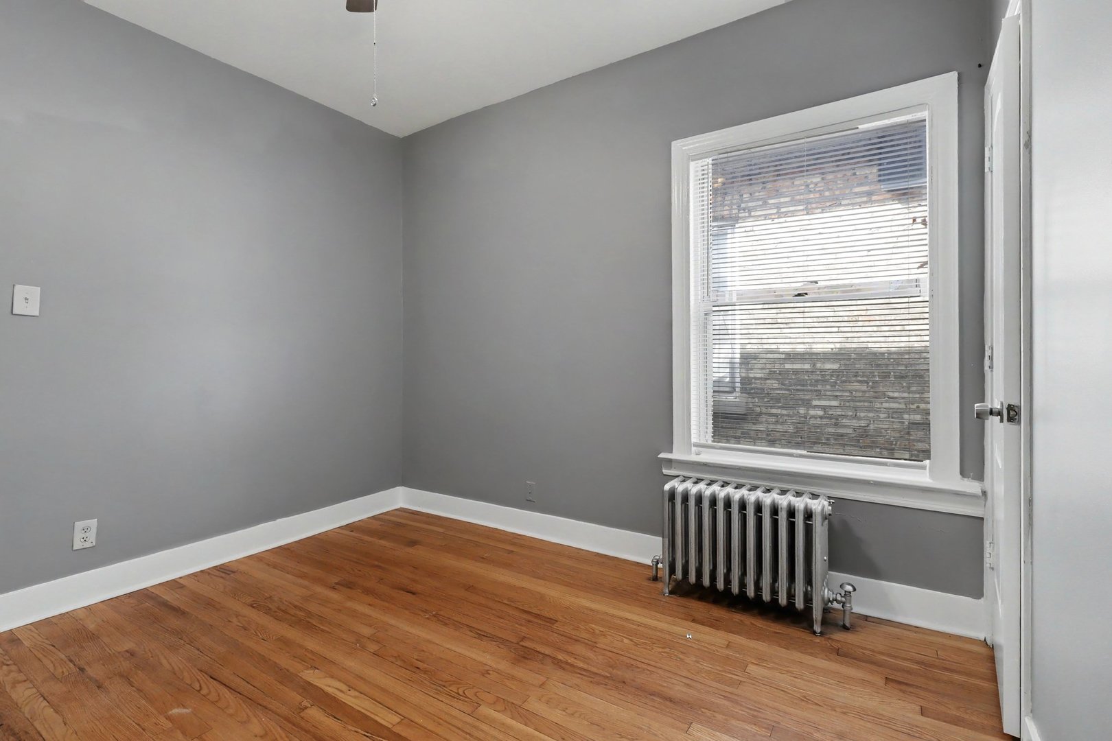 7637 S Ada Street Property Photo 14