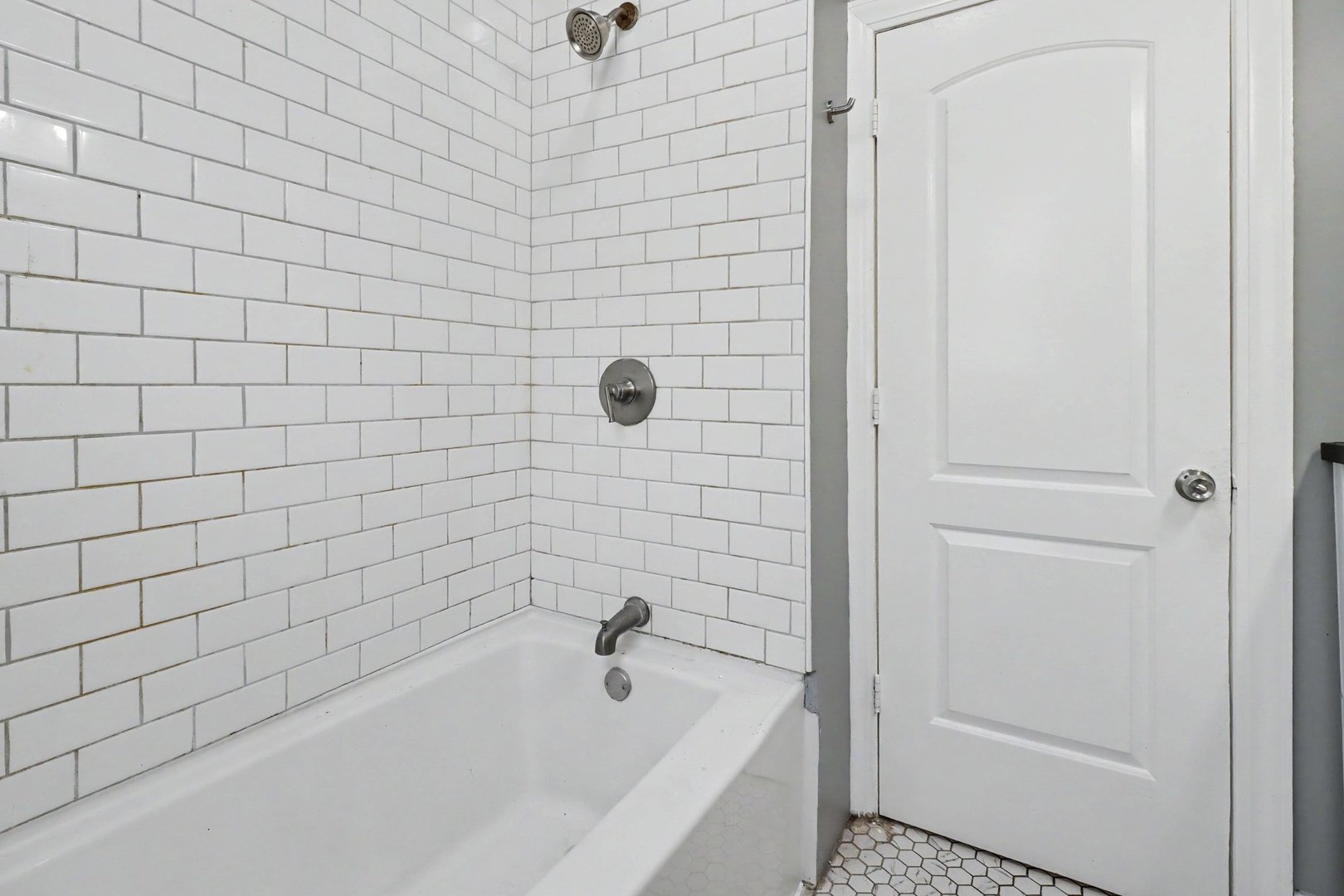 7637 S Ada Street Property Photo 17