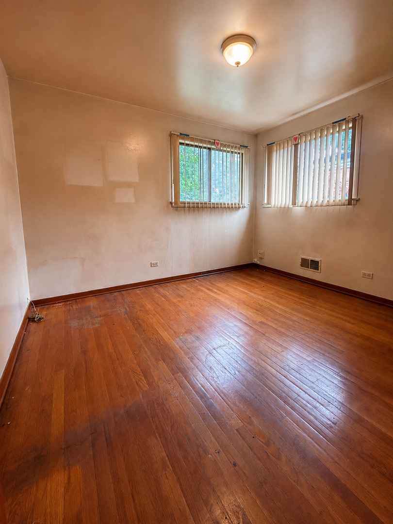 10834 S Keeler Avenue Property Photo 7